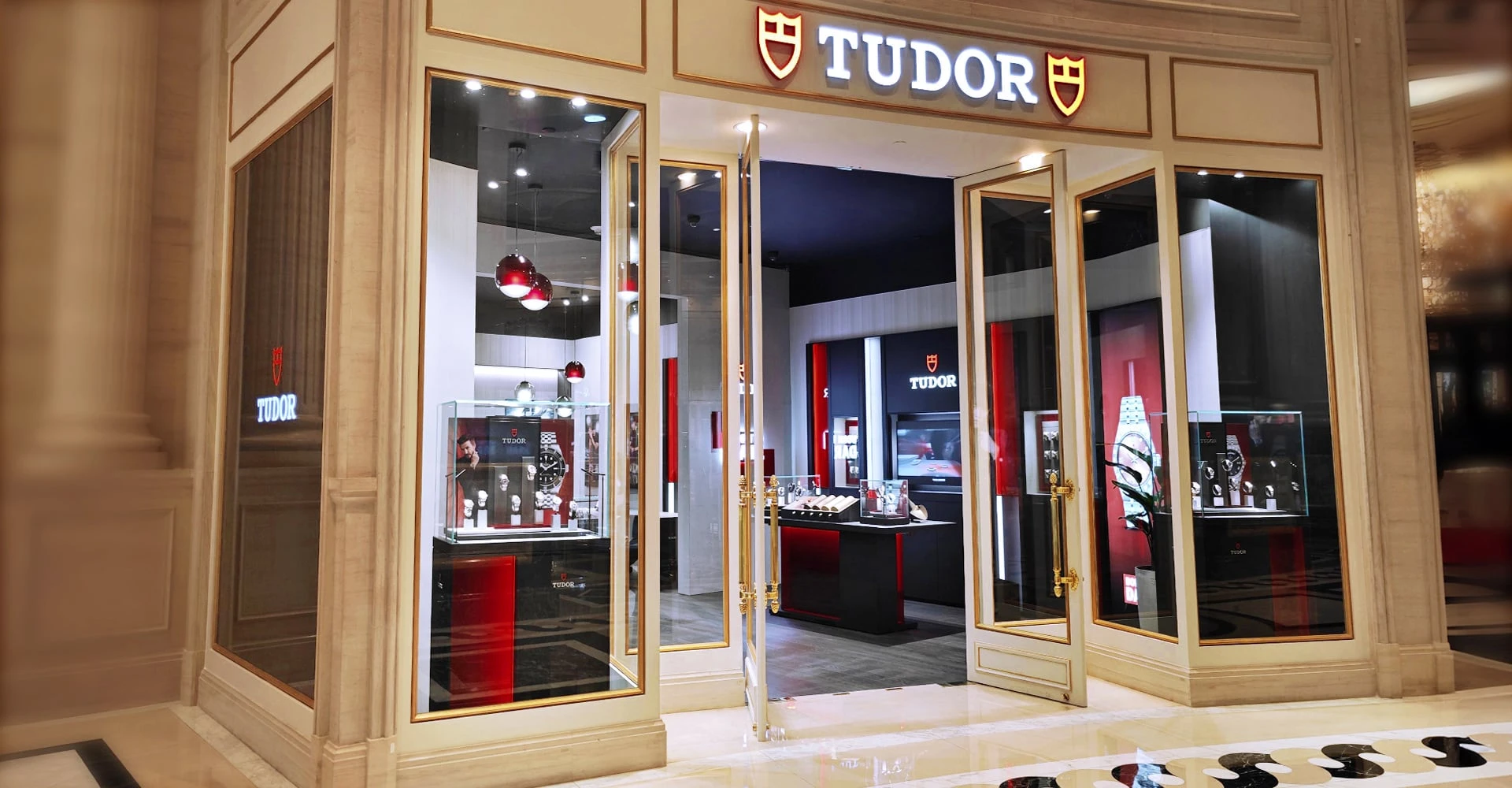 Parisian (Tudor)
