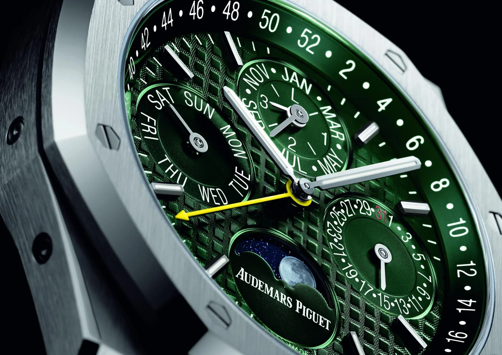 AUDEMARS PIGUET LAUNCHES NEW LIMITED EDITION ROYAL OAK PERPETUAL CALENDAR EXCLUSIVELY AT UNIQUE TIMEPIECES